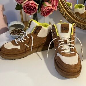 UGG Women’s Lowmel Suede Mesh Sneaker Bootie